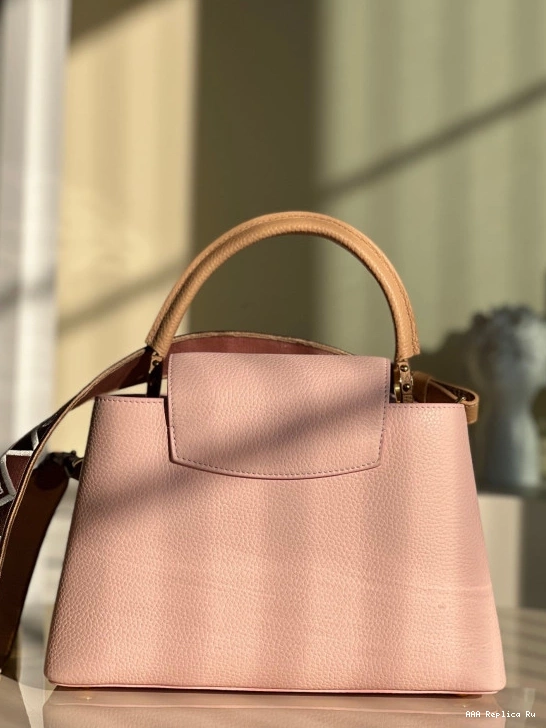 AAA Pruses Bags MM VUITTON CAPUCINES LOUIS 0825